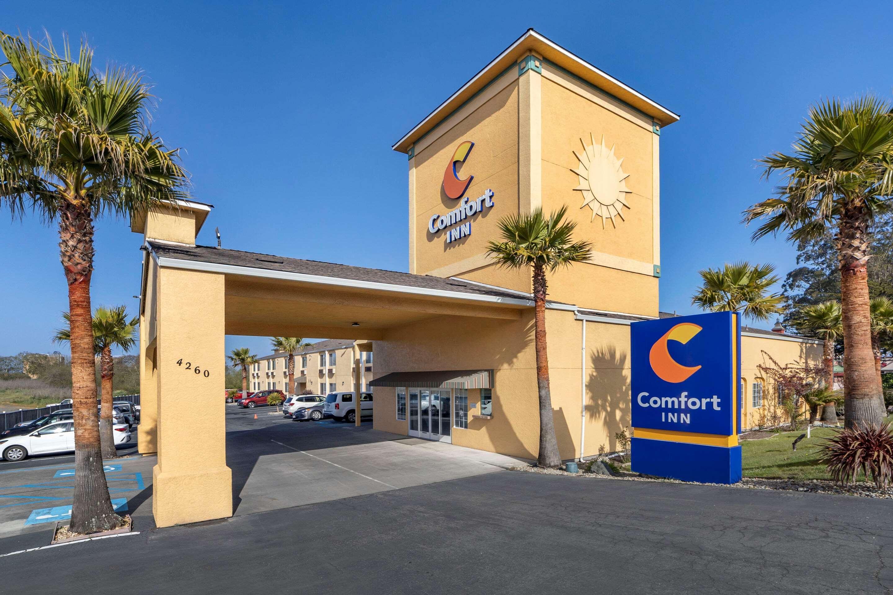 Comfort Inn Humboldt Bay Eureka Extérieur photo
